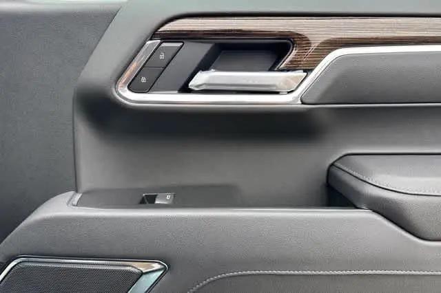 2026 GMC Sierra 1500 Crew Cab, Short Bed, SLE, 4WD