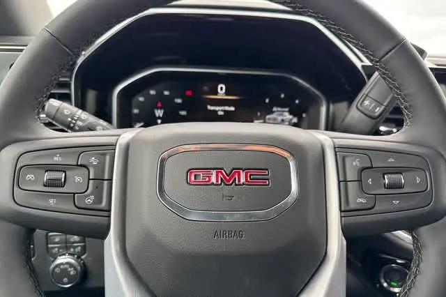 2026 GMC Sierra 1500 Crew Cab, Short Bed, SLE, 4WD