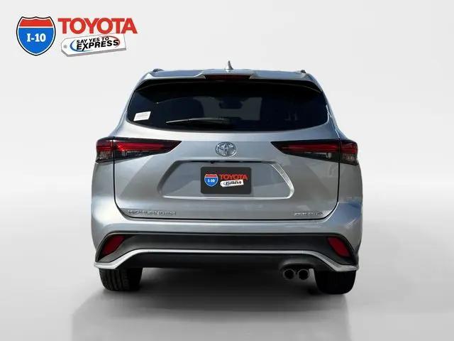 2025 Toyota Highlander XSE