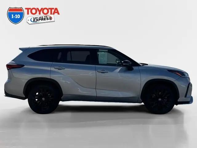 2025 Toyota Highlander XSE