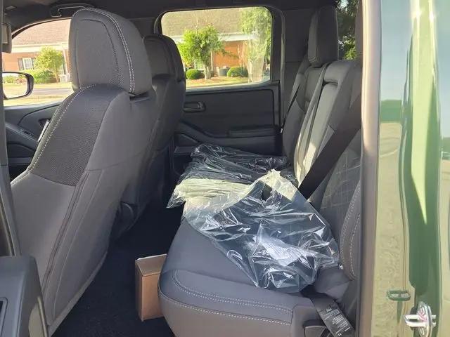 2026 Nissan Frontier Crew Cab SV 4x2