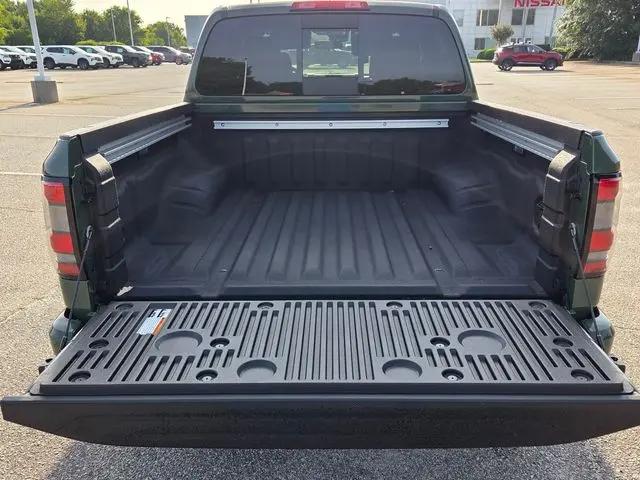 2026 Nissan Frontier Crew Cab SV 4x2