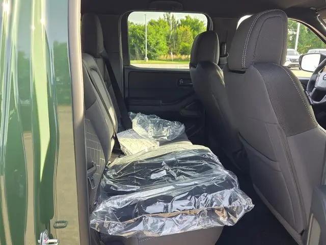 2026 Nissan Frontier Crew Cab SV 4x2