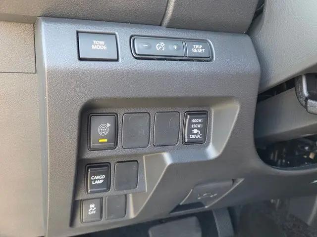 2026 Nissan Frontier Crew Cab SV 4x2