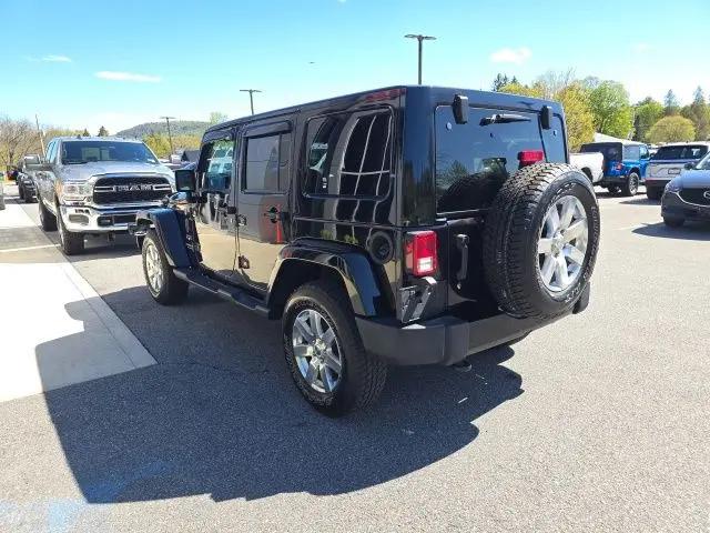 2017 Jeep Wrangler Unlimited Sahara 4x4