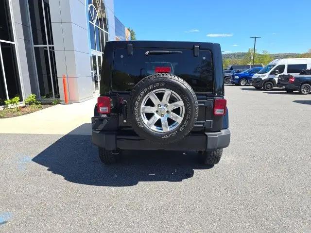 2017 Jeep Wrangler Unlimited Sahara 4x4