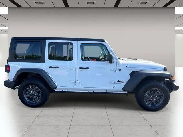 2025 Jeep Wrangler 4-Door Summit 4x4