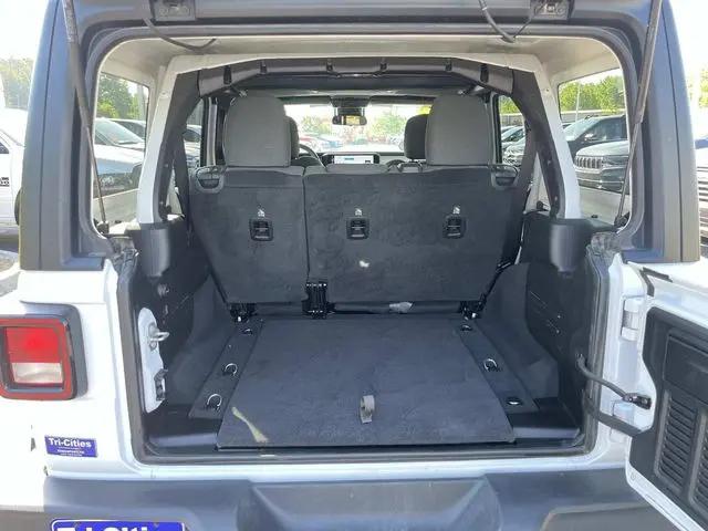 2025 Jeep Wrangler 4-Door Summit 4x4