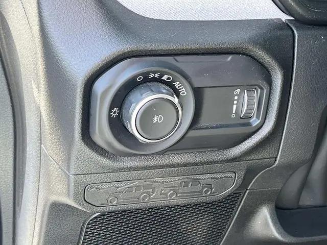 2025 Jeep Wrangler 4-Door Summit 4x4