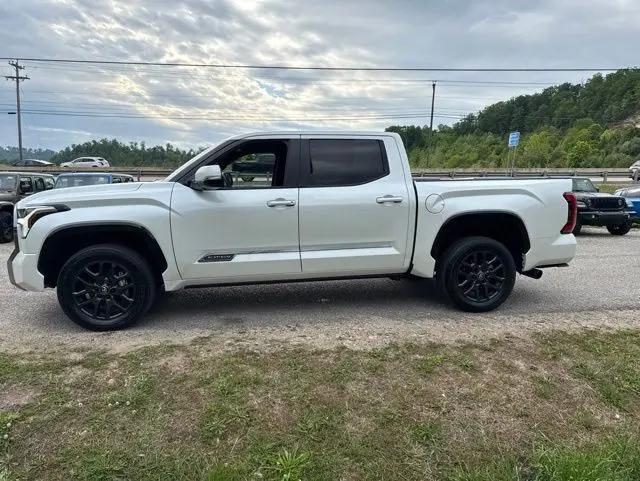 2025 Toyota Tundra Platinum