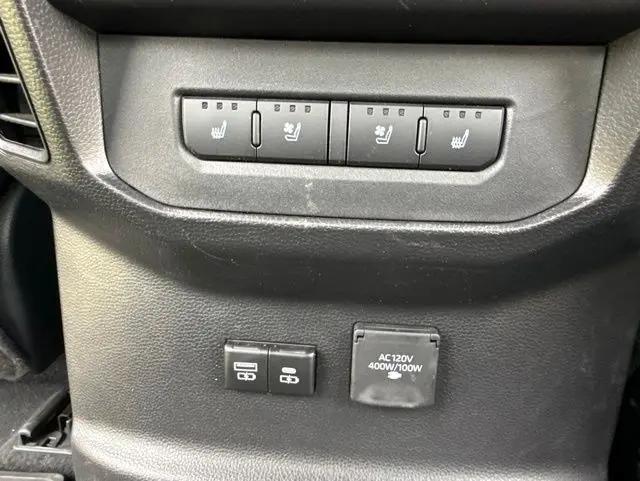 2025 Toyota Tundra Platinum