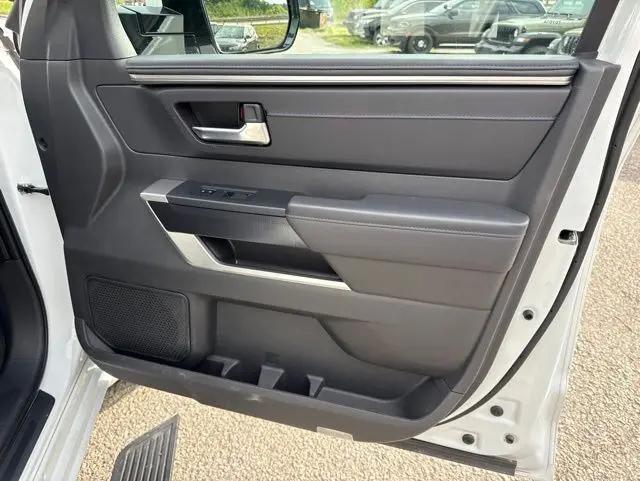 2025 Toyota Tundra Platinum