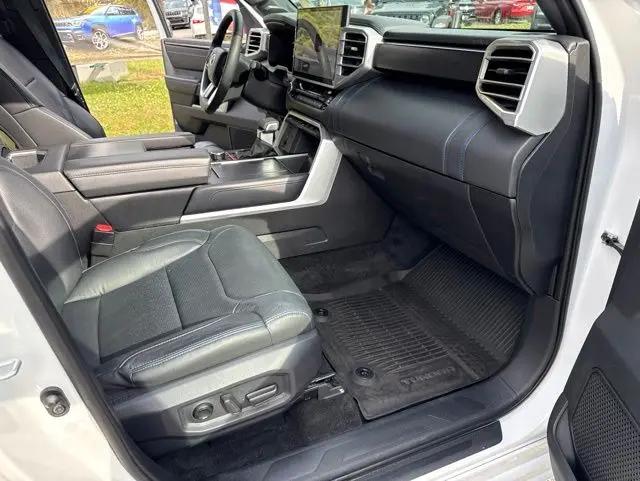 2025 Toyota Tundra Platinum