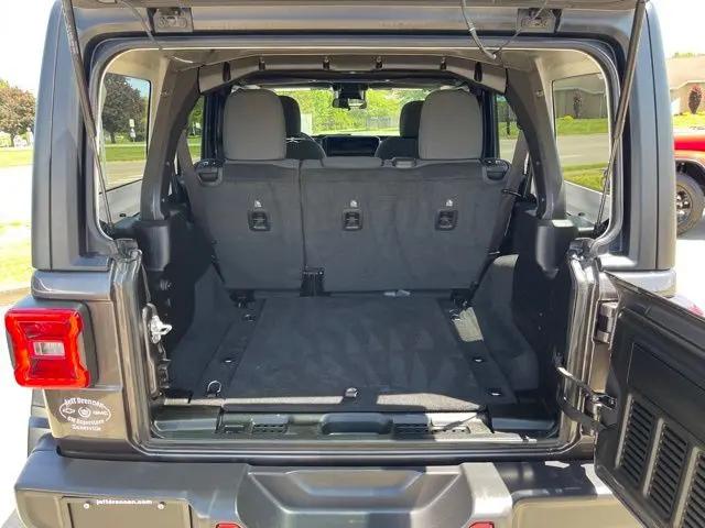 2025 Jeep Wrangler 4-Door Rubicon 4x4