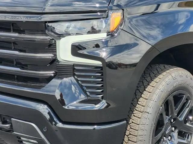 2026 Chevrolet Silverado 1500 4WD Crew Cab Short Bed High Country