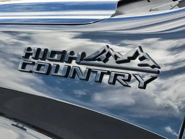 2026 Chevrolet Silverado 1500 4WD Crew Cab Short Bed High Country