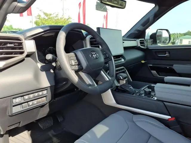 2026 Toyota Tundra Limited CrewMax 5.5' Bed