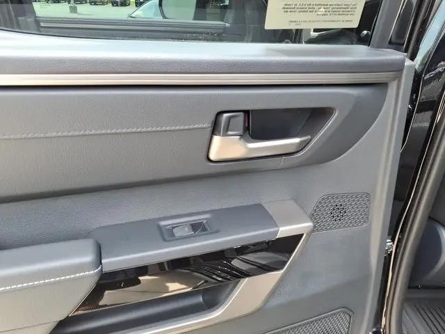 2026 Toyota Tundra Limited CrewMax 5.5' Bed