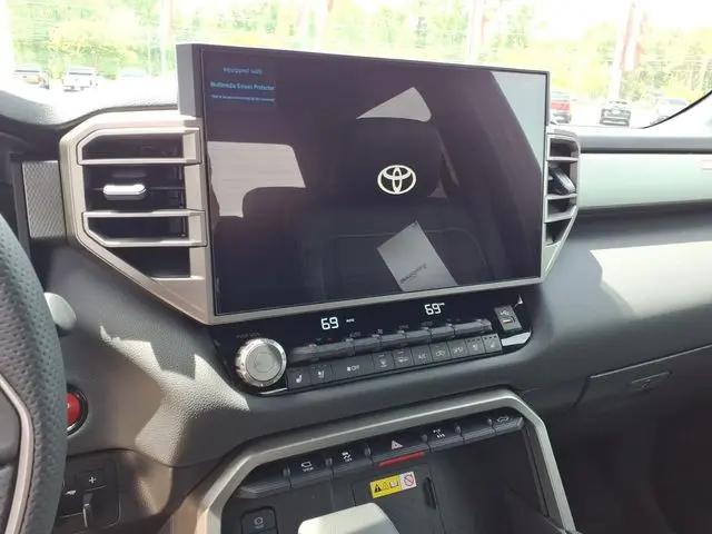 2026 Toyota Tundra Limited CrewMax 5.5' Bed