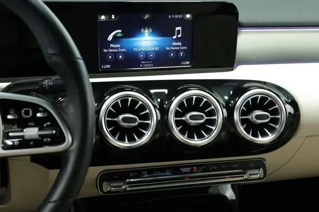 2019 Mercedes-Benz A 220 A 220