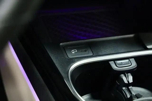 2019 Mercedes-Benz A 220 A 220