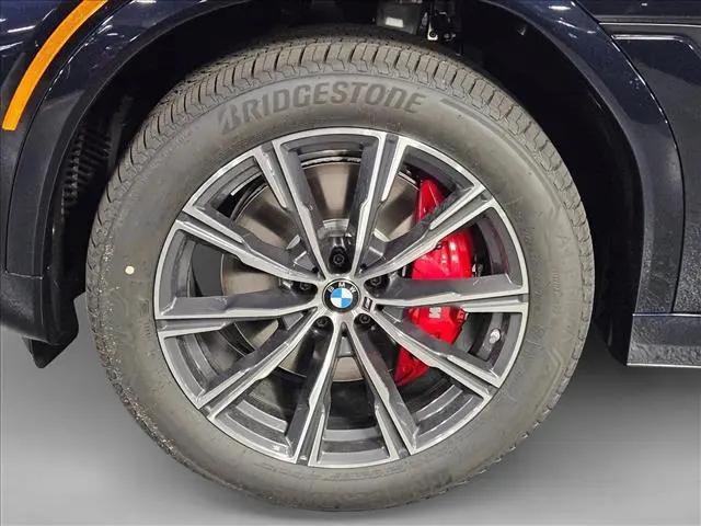 2027 BMW X6 xDrive40i
