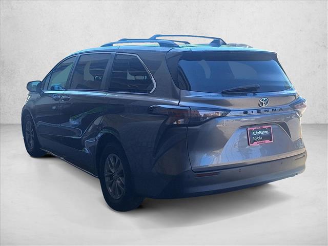 2023 Toyota Sienna XLE