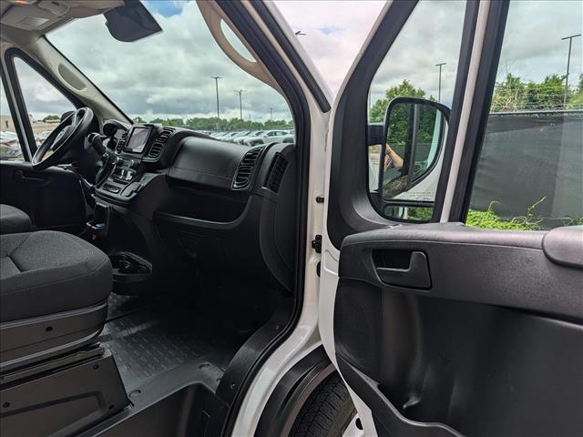 2023 Ram ProMaster 2500 Cargo Van Low Roof 136" WB