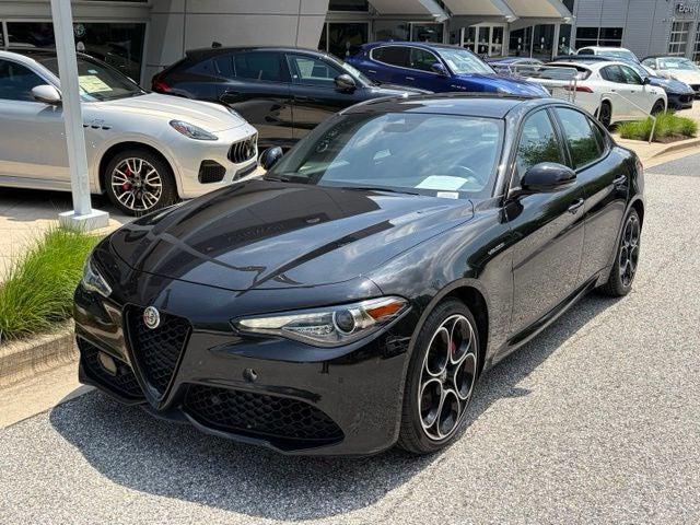 2023 Alfa Romeo Giulia Veloce AWD