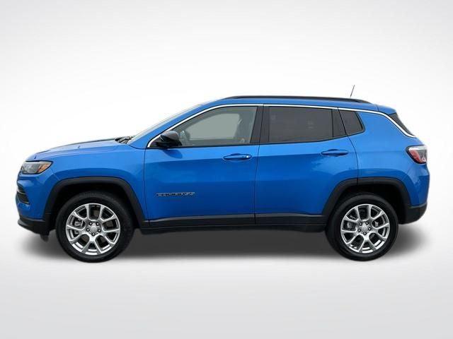 2024 Jeep Compass Latitude Lux FWD