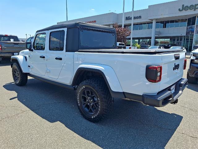 Used 2025 Jeep Gladiator Willys For Sale in East Hanover, NJ