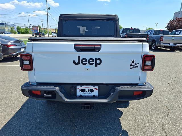 Used 2025 Jeep Gladiator Willys For Sale in East Hanover, NJ