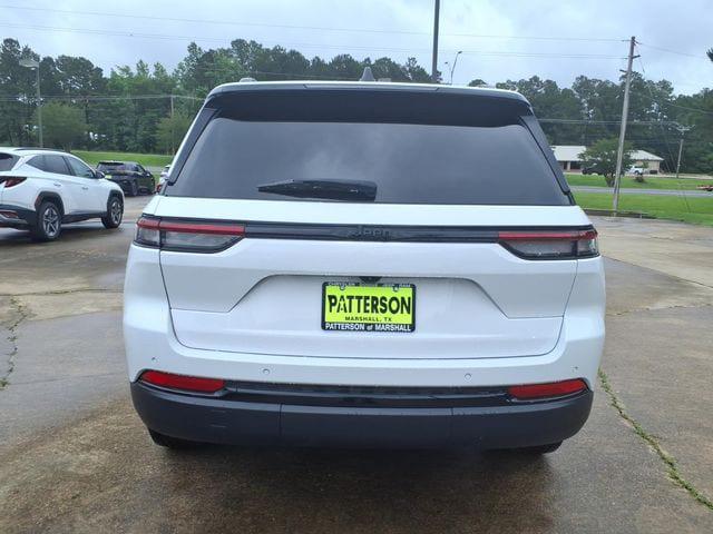 2025 Jeep Grand Cherokee Altitude 4x2