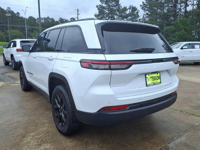 2025 Jeep Grand Cherokee Altitude 4x2
