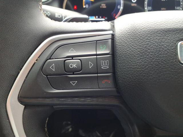 2025 Jeep Grand Cherokee Altitude 4x2