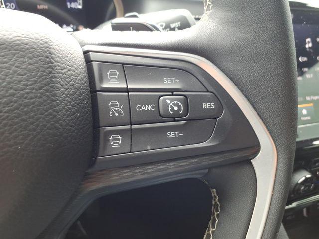 2025 Jeep Grand Cherokee Altitude 4x2