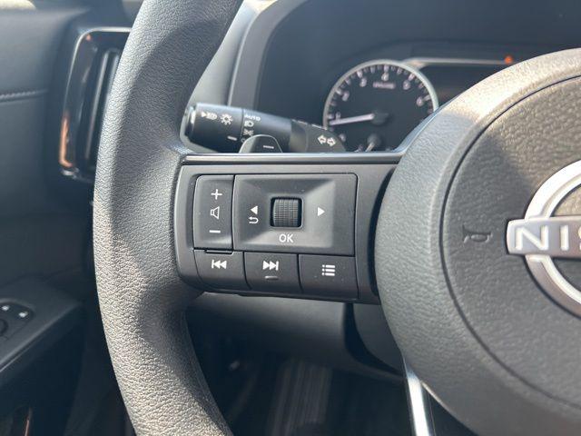 2025 Nissan Pathfinder S FWD