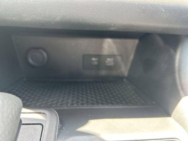 2025 Nissan Pathfinder S FWD