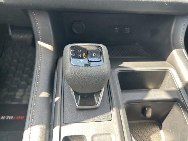 2025 Nissan Pathfinder S FWD