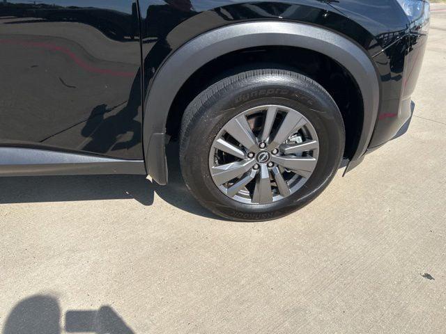 2025 Nissan Pathfinder S FWD