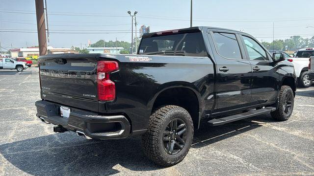 2026 Chevrolet Silverado 1500 4WD Crew Cab Short Bed Custom Trail Boss