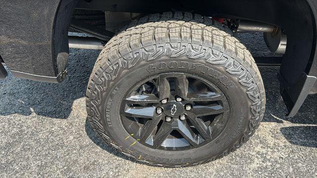 2026 Chevrolet Silverado 1500 4WD Crew Cab Short Bed Custom Trail Boss