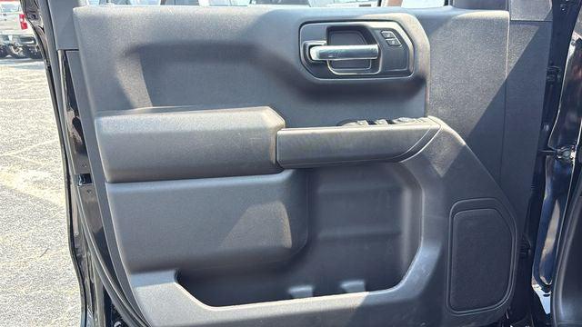 2026 Chevrolet Silverado 1500 4WD Crew Cab Short Bed Custom Trail Boss