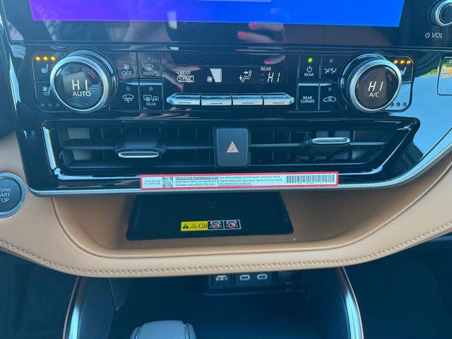 2026 Toyota Highlander Platinum