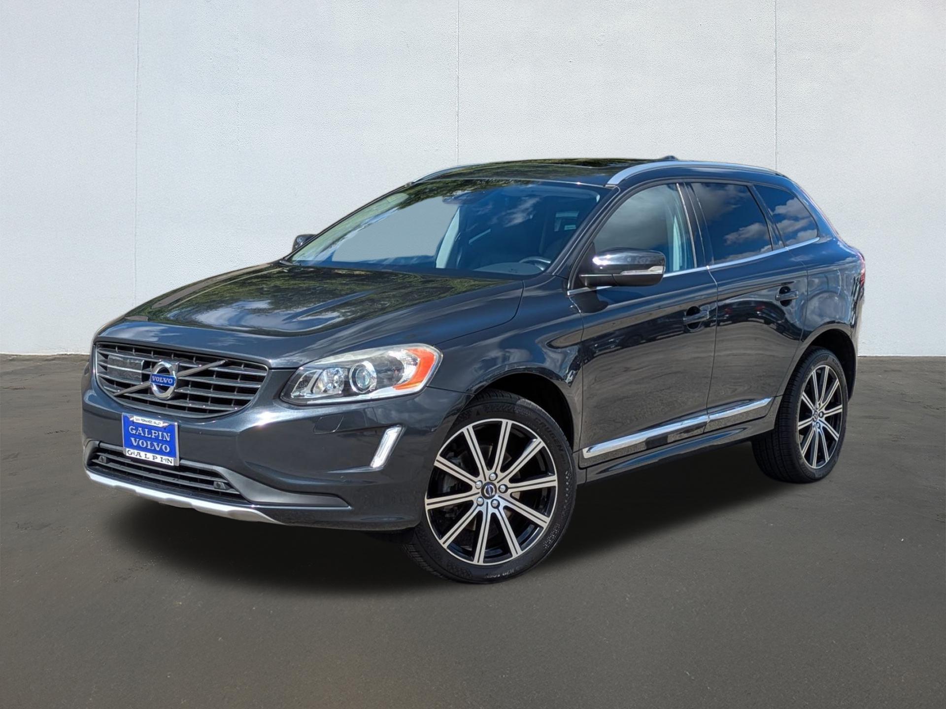 Savile Gray Metallic 2016 Volvo XC60 T5 Drive-E Platinum FWD SUV / Crossover Front-Wheel Drive Automatic