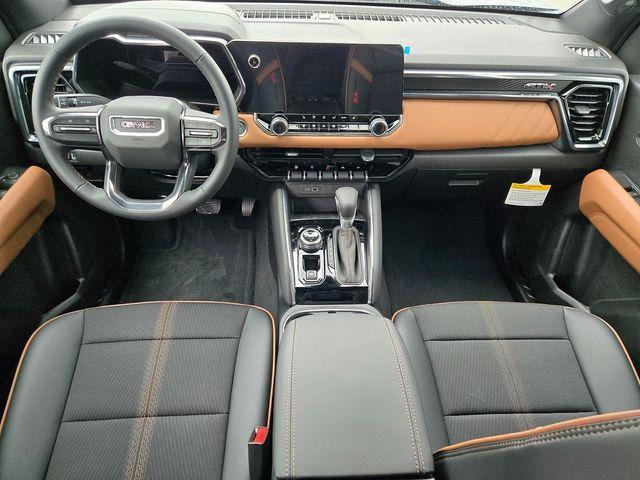 2026 GMC Canyon AT4, 4WD