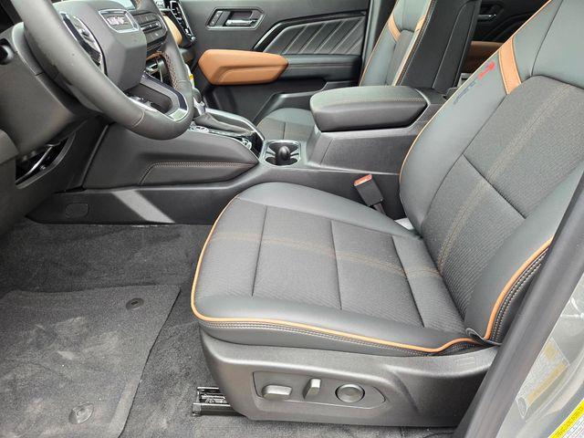 2026 GMC Canyon AT4, 4WD