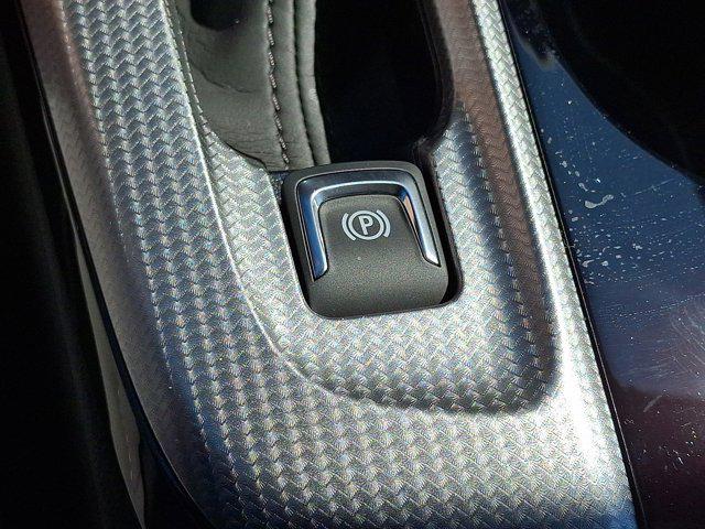 2026 Buick NV Avenir FWD