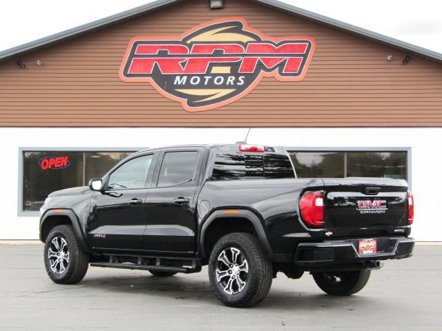 2025 GMC Canyon AT4 4WD