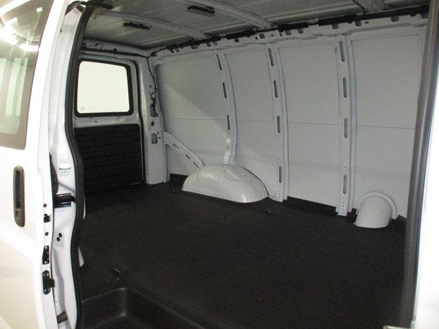 2026 GMC Savana Cargo 3500 Regular Wheelbase, Work Van, RWD